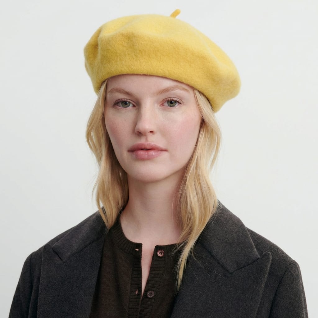 Women's Red French Beret